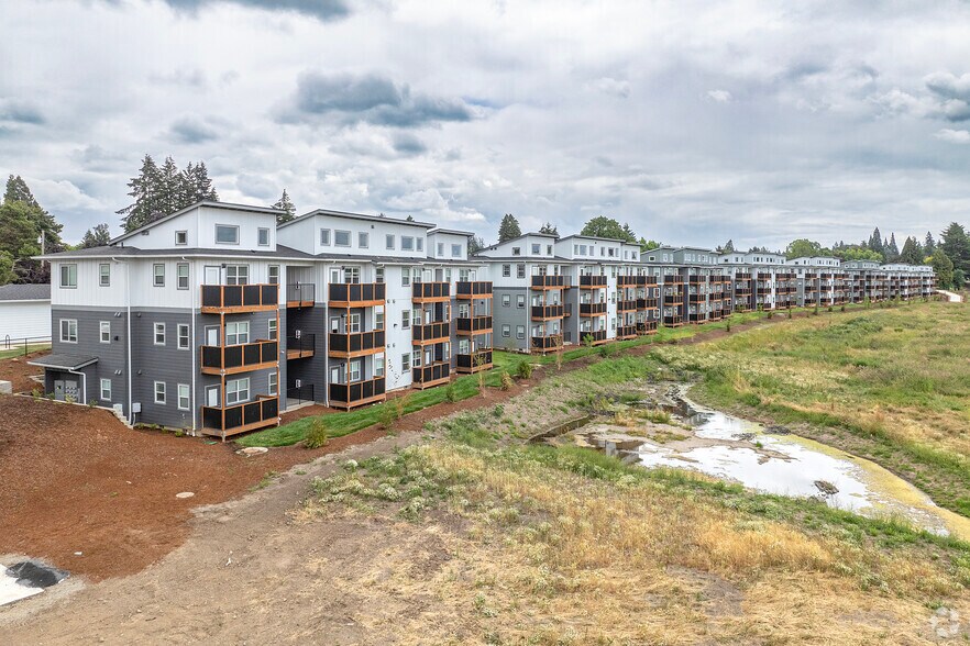 More Photos Of 4853 Verda Ln NE, Keizer Apartments For Sale