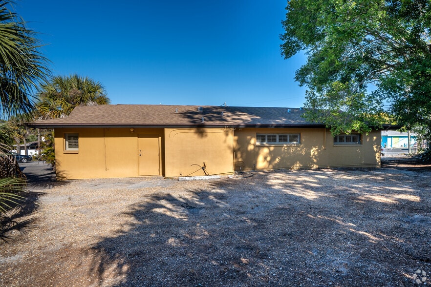 More Photos Of 1511 Indian Rocks Rd S, Largo Medical For Sale