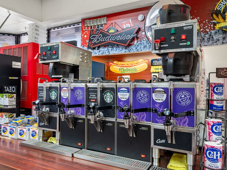 More Photos Of 6000 Mariposa Rd, Oak Hills Service Station For Sale