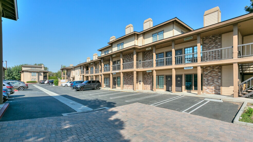 Primary Photo Of 209 W Alameda Ave, Burbank Loft Creative Space For Sale