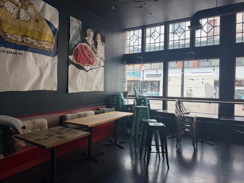 More Photos Of 740-768 Purchase St, New Bedford Restaurant For Lease