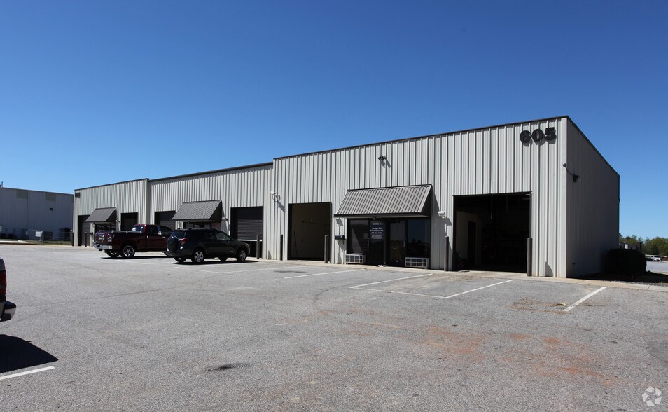 More Photos Of 605 Patrick Industrial Dr, Winder Warehouse For Lease