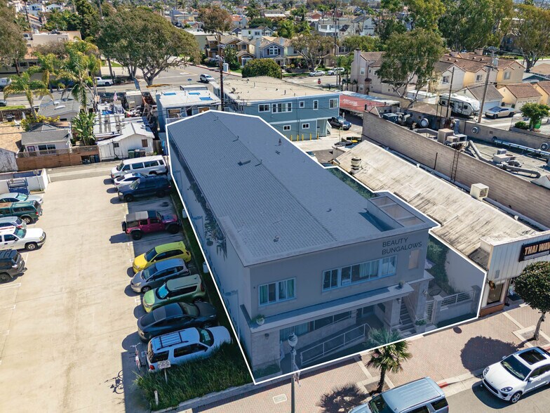 More Photos Of 526 Main St, Huntington Beach Storefront Retail Residential For Sale