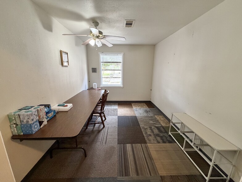 More Photos Of 831 FM 2917 Rd, Alvin Religious Facility For Sale