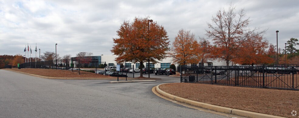 More Photos Of 151 Corley Mill Rd, Lexington Office For Lease