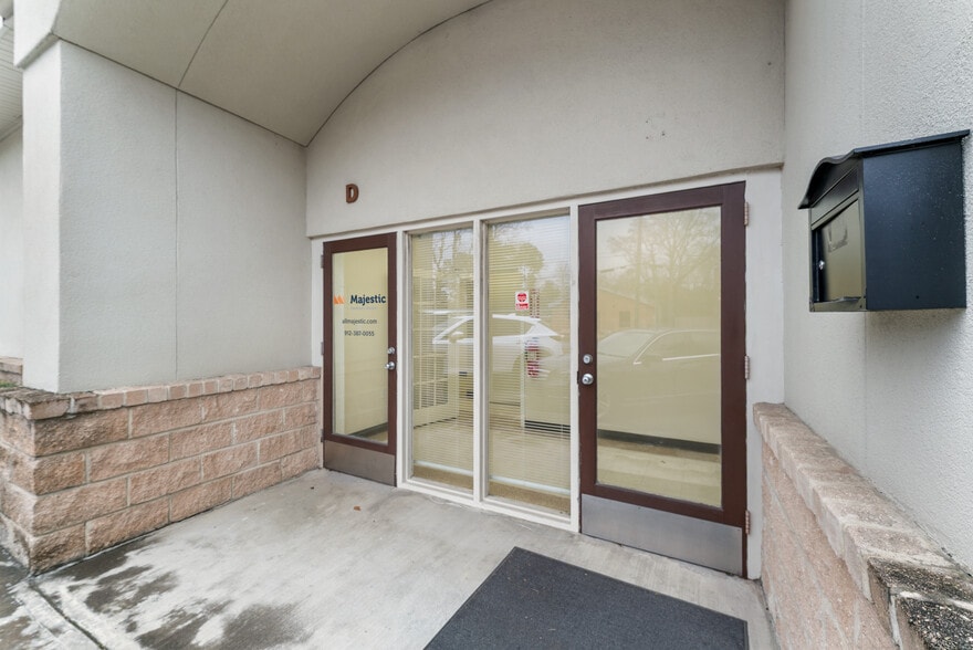 More Photos Of 1306 Heidt Ave, Savannah Office For Sale