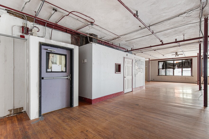 More Photos Of 71 Richmond St, Providence Office Residential For Lease