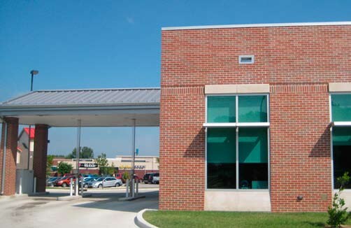 More Photos Of 401 N Bluff Rd, Collinsville Bank For Sale