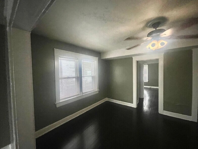 More Photos Of 3909-3911 Scarritt Ave, Kansas City Apartments For Sale