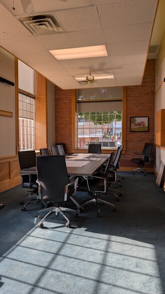 More Photos Of 10 Liftbridge Ln E, Fairport Loft Creative Space For Lease