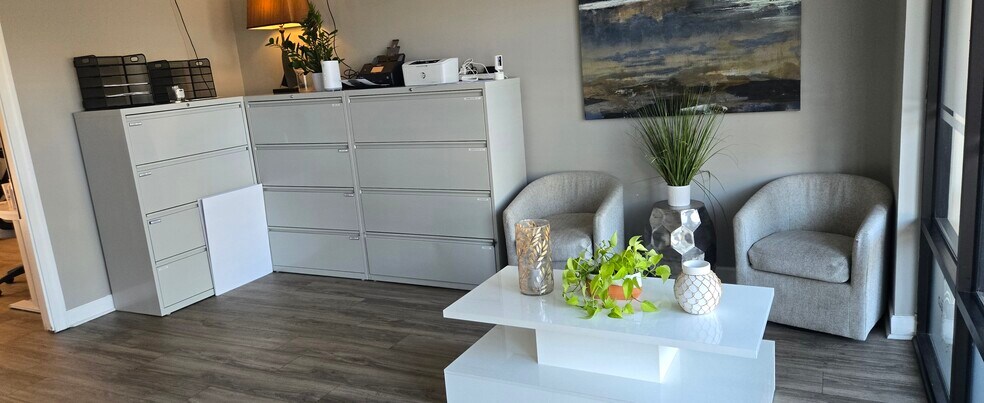 More Photos Of 1411-1451 Market St, Tallahassee Storefront Retail Residential For Sale