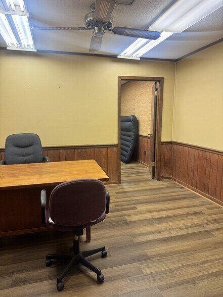 More Photos Of 3232 S Perkins Rd, Memphis Freestanding For Sale