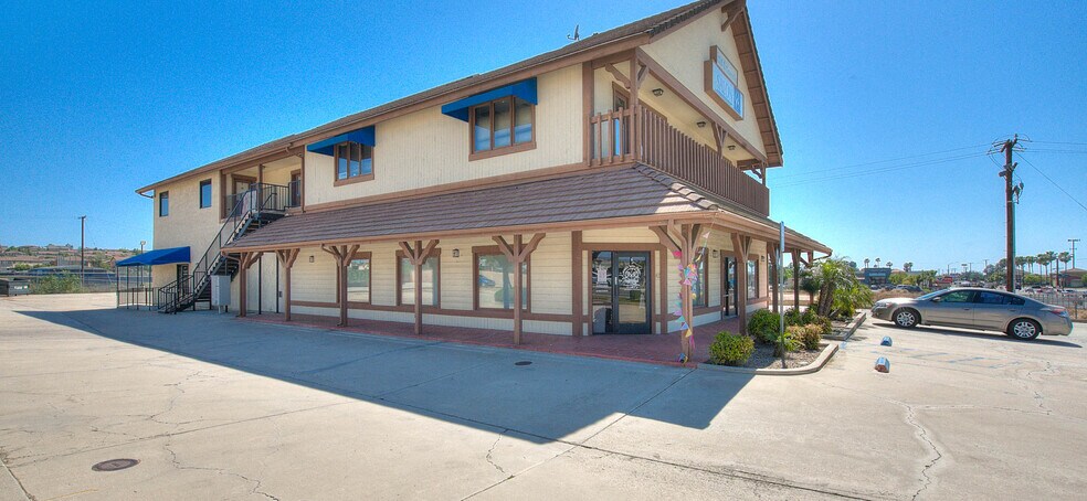 More Photos Of 18791 Van Buren Blvd, Riverside Freestanding For Lease