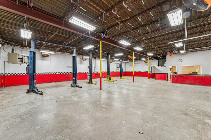 More Photos Of 1839 N 10th St, Kansas City Warehouse For Sale
