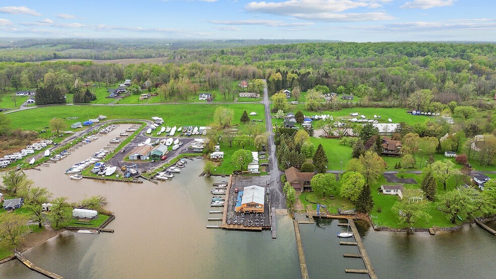 More Photos Of 356 King St, Fair Haven Marina For Sale