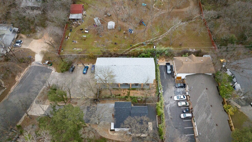 More Photos Of 1911 Lightsey Rd, Austin Apartments For Sale