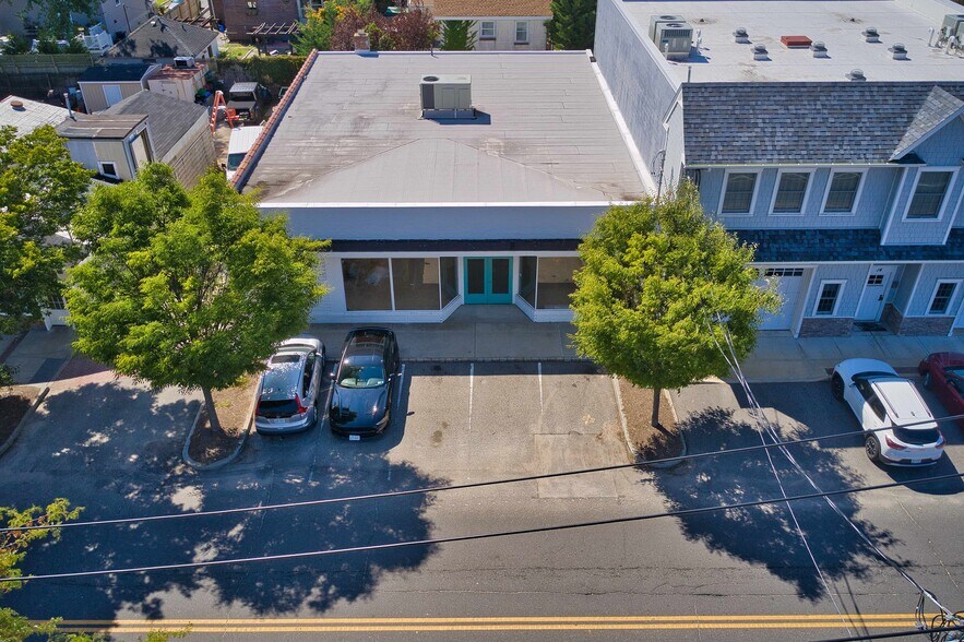 More Photos Of 16 Ludlam Ave, Bayville General Retail For Sale