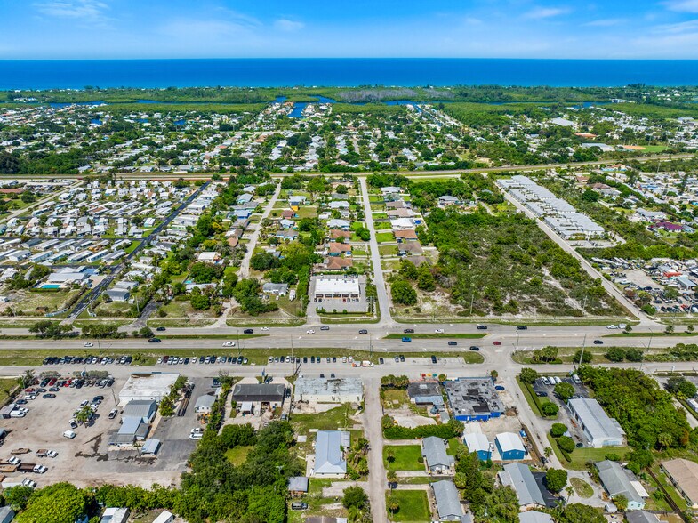 More Photos Of 11150-11170 SE Federal Hwy, Hobe Sound Storefront For Sale