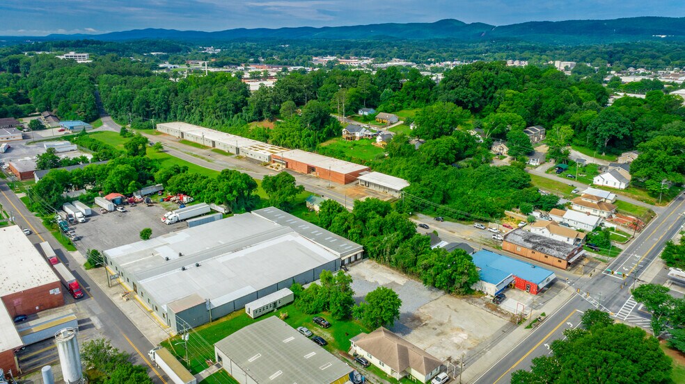 More Photos Of 406 4th Ave, Dalton Manufacturing For Sale