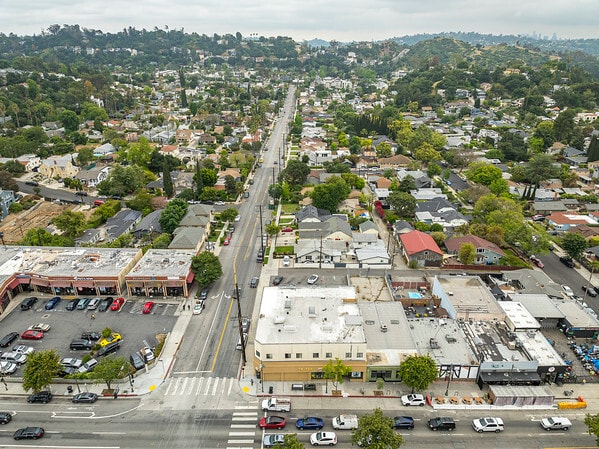 More Photos Of 1620 Colorado Blvd, Los Angeles Freestanding For Sale