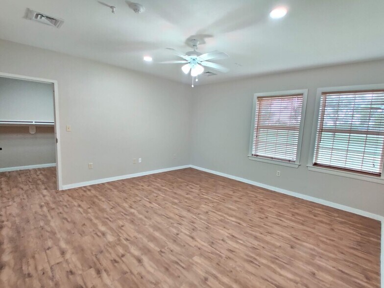 More Photos Of 400 Old Highway 290, Dripping Springs Land For Sale