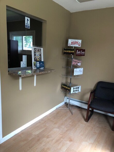 More Photos Of 1 Plumbridge Dr, Levittown Office Residential For Sale