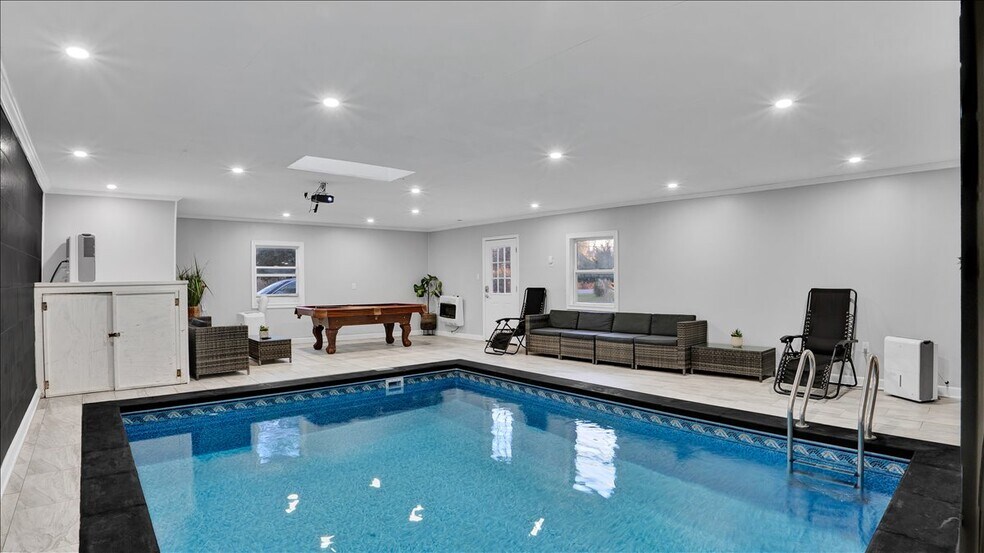 More Photos Of 5951 Milford Rd, East Stroudsburg Specialty For Sale