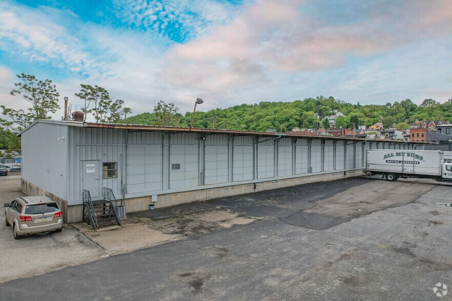 More Photos Of 28 Mccandless Ave, Pittsburgh Truck Terminal For Lease
