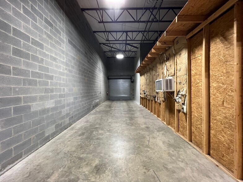 More Photos Of 1705 Orr Industrial Ct, Charlotte Industrial For Lease