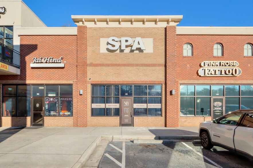 More Photos Of 5725 State Bridge Rd, Johns Creek Freestanding For Lease