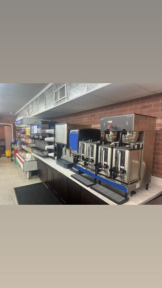 More Photos Of 2581 Sun Acres Blvd, Auburndale Convenience Store For Sale
