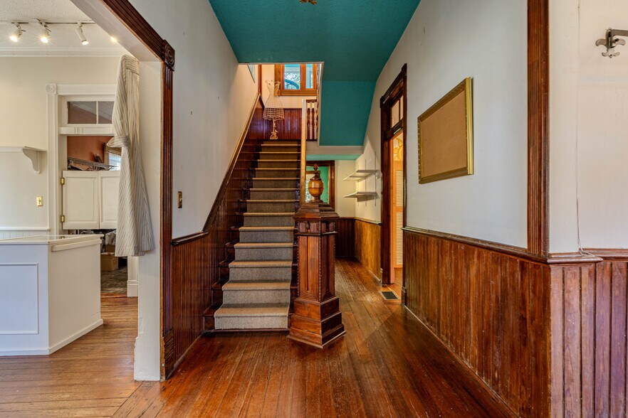 More Photos Of 203 E 8th St SW, Rome Apartments For Sale