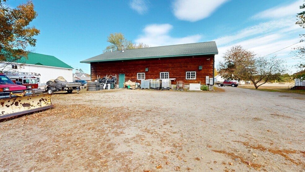 More Photos Of 48 S Main St, Andover Auto Repair For Sale