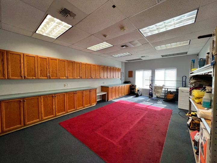 More Photos Of 17150 N 134th Dr, Surprise Light Manufacturing For Sale