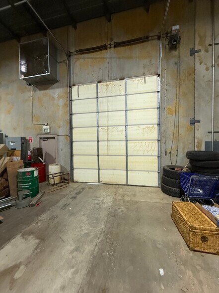 More Photos Of 4161 Getwell Rd, Memphis Warehouse For Sale