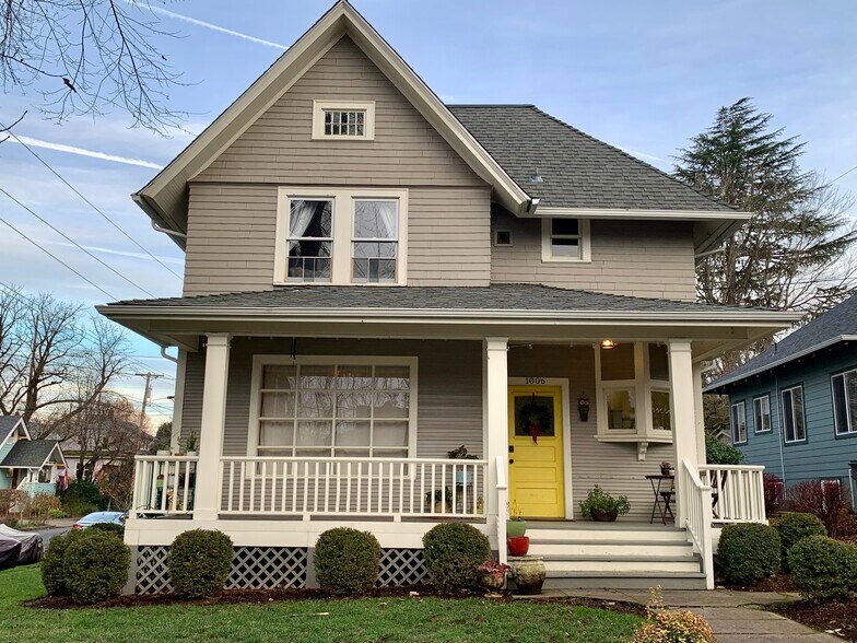 Primary Photo Of 3118 SE Yamhill St, Portland Apartments For Sale