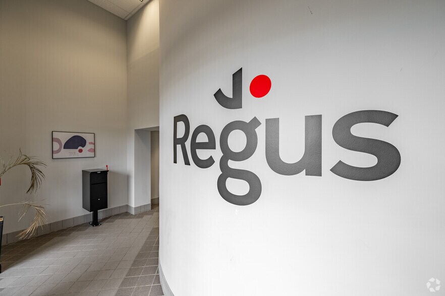 More Photos Of 1 Music Cir N, Nashville Coworking Space