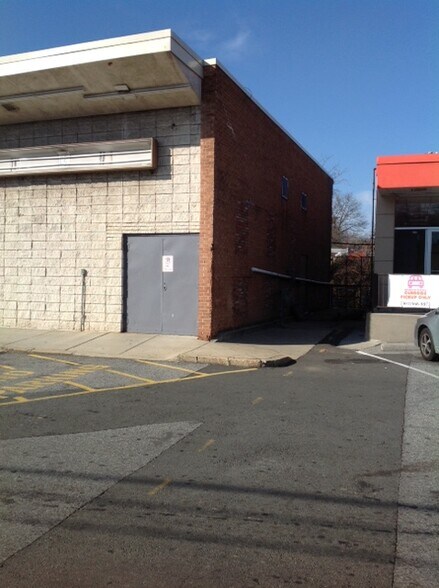 More Photos Of 4771-4773 Allentown Rd, Suitland Freestanding For Sale