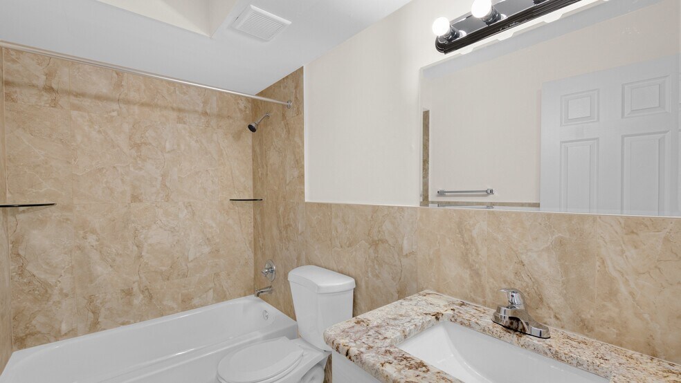 More Photos Of 1480 Parkwood Ave, Ypsilanti Apartments For Sale