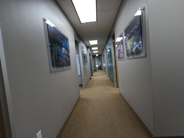 More Photos Of 6570 Naaman Forest Blvd, Garland Coworking Space