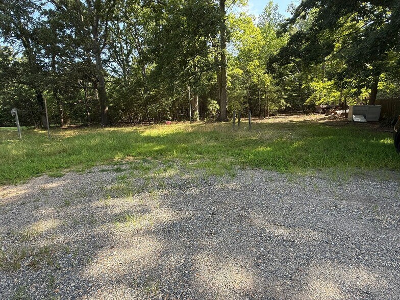 More Photos Of 23092 Three Notch Rd, California Office Residential For Sale