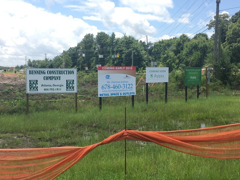More Photos Of 520 GA Highway 247 S, Bonaire General Retail For Lease