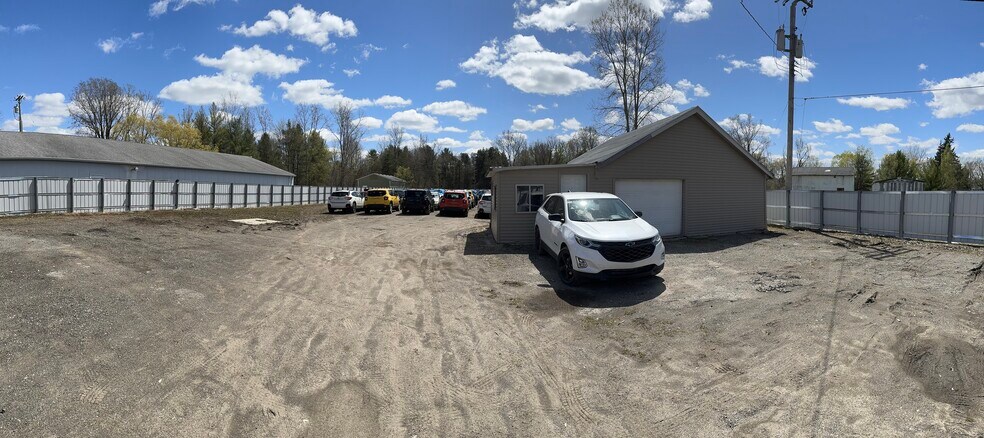 More Photos Of 5331 Gratiot Ave, Saint Clair Auto Dealership For Sale