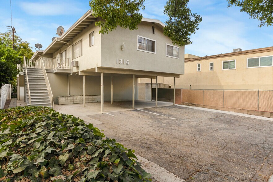 More Photos Of 1316 Barrington Way, Glendale Apartments For Sale