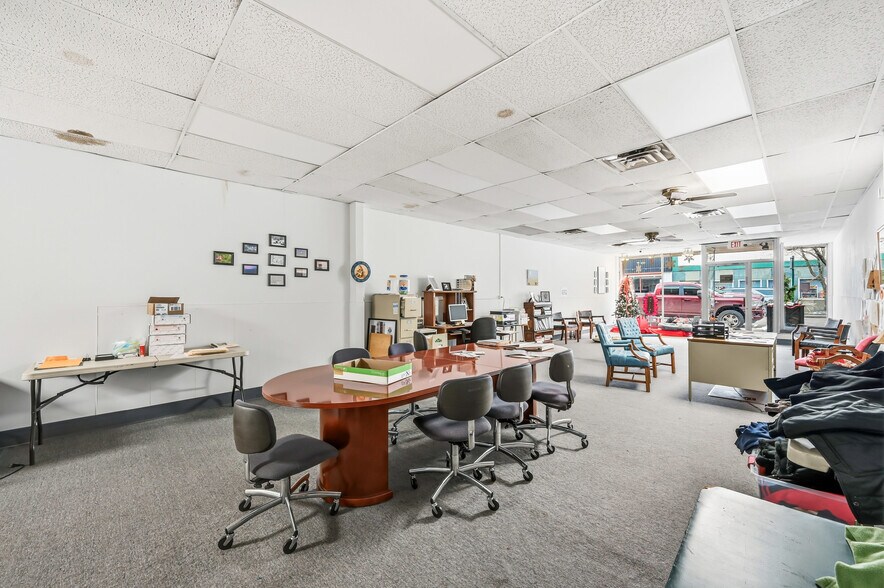 More Photos Of 501-505 Market St, East Liverpool Storefront For Sale