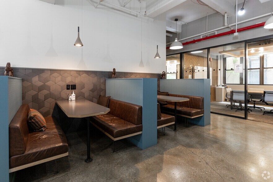 More Photos Of 109 S 5th St, Brooklyn Coworking Space