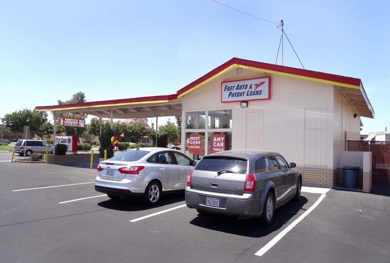 More Photos Of 17 W Shaw Ave, Clovis Storefront Retail Office For Sale