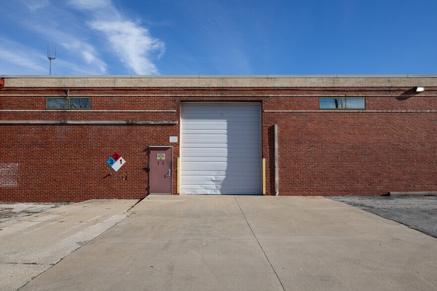 More Photos Of , Kansas City Unknown For Sale