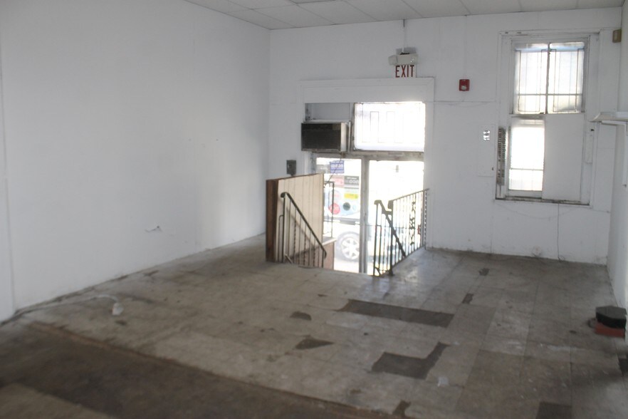 More Photos Of 46 Grace St, Irvington Warehouse For Sale