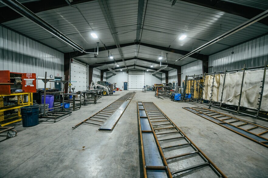 More Photos Of 40 Taylor dr, Dillon Industrial For Sale